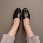 Load image into Gallery viewer, Paige in Black - Loafers - Rob and Mara