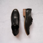 Load image into Gallery viewer, Victoria in Black - Brogues - Rob and Mara
