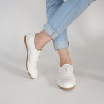 Load image into Gallery viewer, Ezra in White - Brogues - Rob and Mara