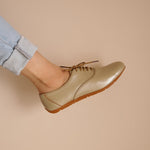 Load image into Gallery viewer, Margaux in Pearl - Brogues - Rob and Mara
