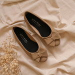 Load image into Gallery viewer, Primrose in Taupe - Ballet Flats - Rob and Mara