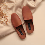 Load image into Gallery viewer, Aria in Cognac Tan - Mules - Rob and Mara
