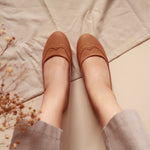 Load image into Gallery viewer, Olivia in Camel - Ballet Flats - Rob and Mara
