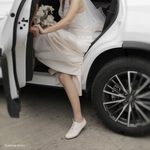 Load image into Gallery viewer, Ezra in Ivory - Brogues - Rob and Mara
