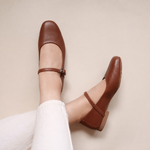 Load image into Gallery viewer, Estelle in Brown
