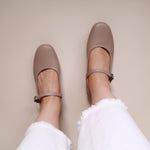 Load image into Gallery viewer, Estelle in Nude
