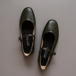 Load image into Gallery viewer, Estelle in Olive

