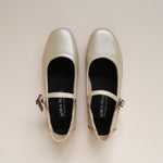 Load image into Gallery viewer, Estelle in Pearl
