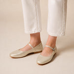 Load image into Gallery viewer, Estelle in Pearl
