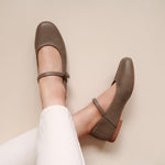 Load image into Gallery viewer, Estelle in Taupe Pebbled
