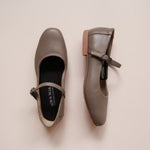 Load image into Gallery viewer, Estelle in Taupe - Ballet Flats - Rob and Mara
