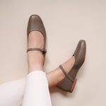 Load image into Gallery viewer, Estelle in Taupe - Ballet Flats - Rob and Mara
