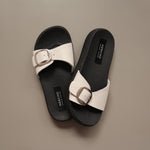 Load image into Gallery viewer, Bonnie in Ivory (on black sole)
