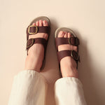 Load image into Gallery viewer, Leslie in Vintage Brown (on beige sole)
