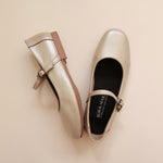 Load image into Gallery viewer, Estelle in Pearl
