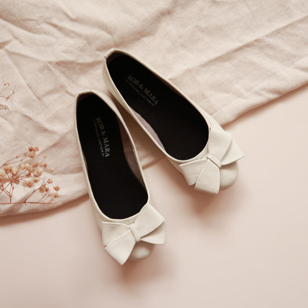 Primrose in Ivory - Ballet Flats - Rob and Mara