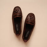 Load image into Gallery viewer, Charlotte in Walnut - Moccasins - Rob and Mara
