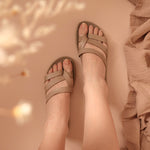Load image into Gallery viewer, Ria in Nude - Sandals - Mercino
