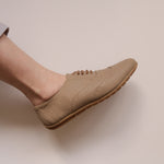 Load image into Gallery viewer, Aster in Beige - Brogues - Rob and Mara
