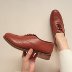 Load image into Gallery viewer, Victoria in Tan - Brogues - Rob and Mara
