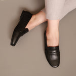 Load image into Gallery viewer, Vienna in Black - Loafers - Rob and Mara
