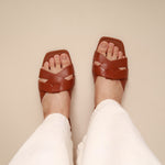 Load image into Gallery viewer, Zara in Tan
