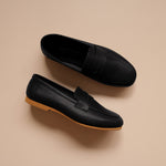 Load image into Gallery viewer, Vienna in Black (on brown sole)
