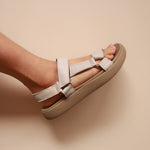 Load image into Gallery viewer, Zoe in Ivory (on beige sole) - Sandals - Mercino
