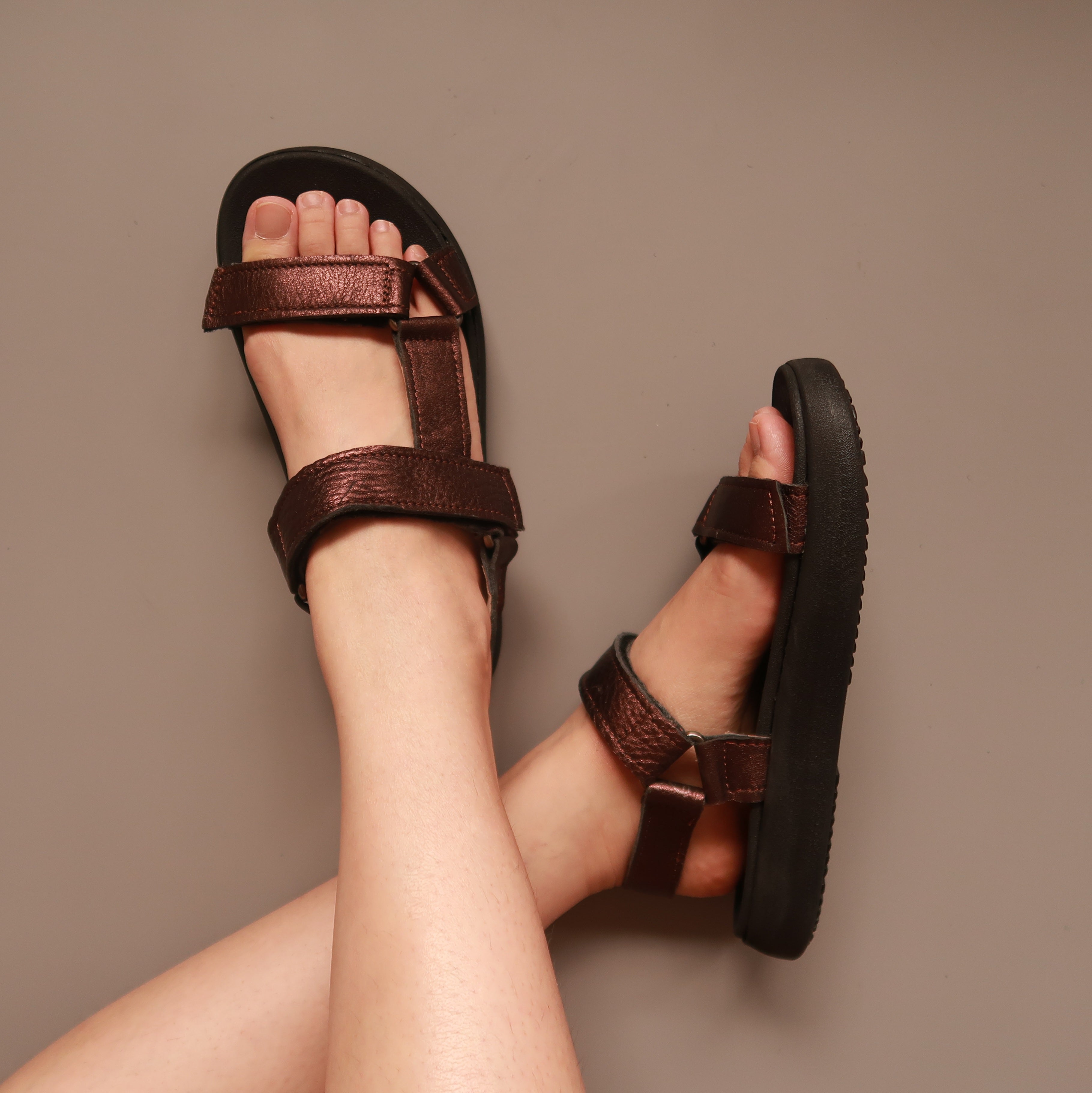 Zoe in Pewter (on black sole) - Sandals - Mercino