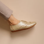 Load image into Gallery viewer, Aster in Pearl - Brogues - Rob and Mara
