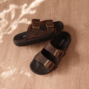 Bailey in Vintage Brown (on black sole) - Sandals - Mercino