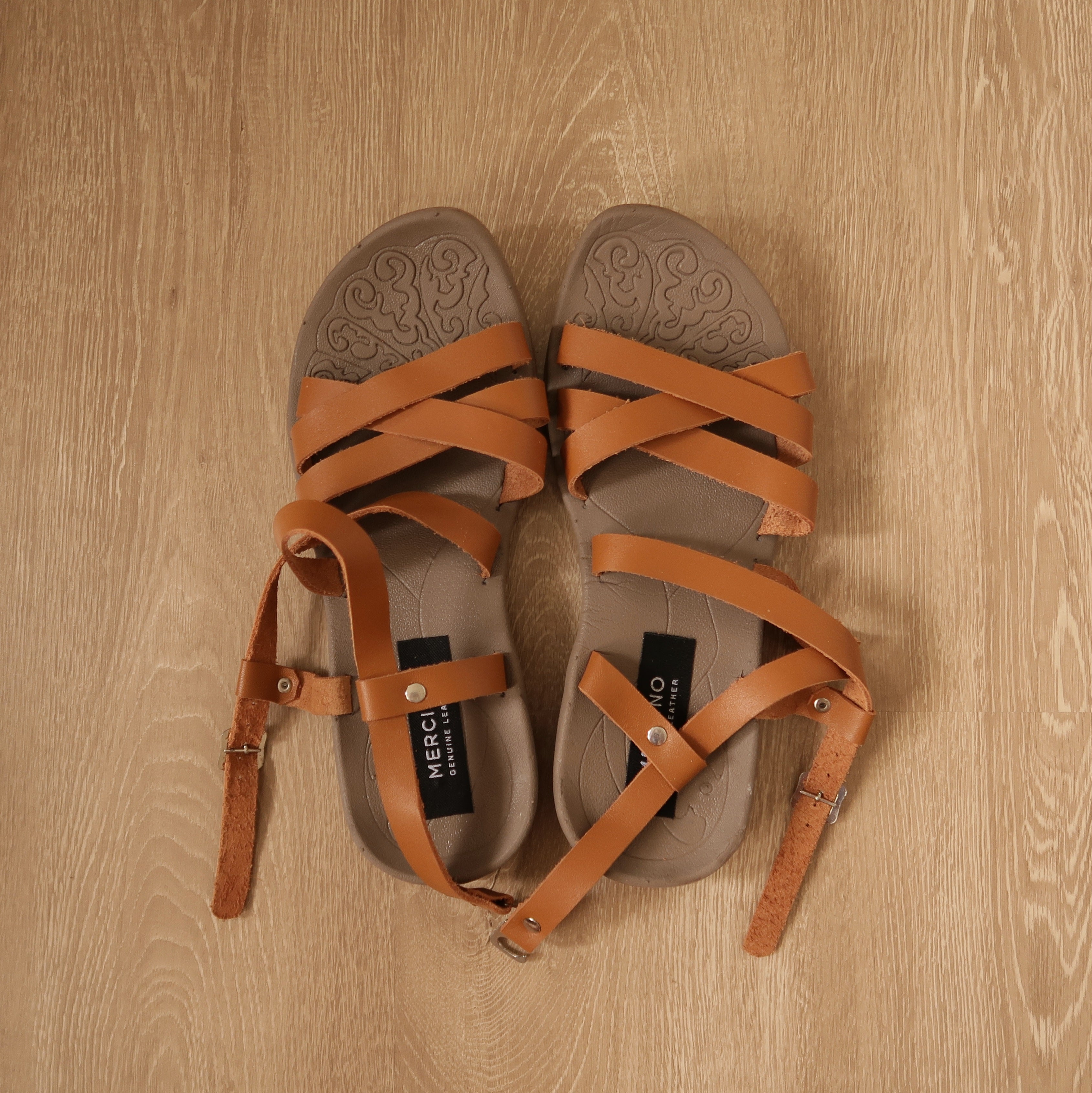 Alana in Tan - Sandals - Mercino