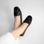 Load image into Gallery viewer, Charlotte in Black - Moccasins - Rob and Mara
