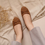 Load image into Gallery viewer, Iris in Cognac Tan - Ballet Flats - Rob and Mara
