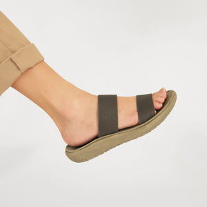 Selina in Charcoal Gray - Sandals - Mercino