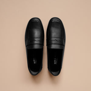 Vienna in Black - Loafers - Rob and Mara